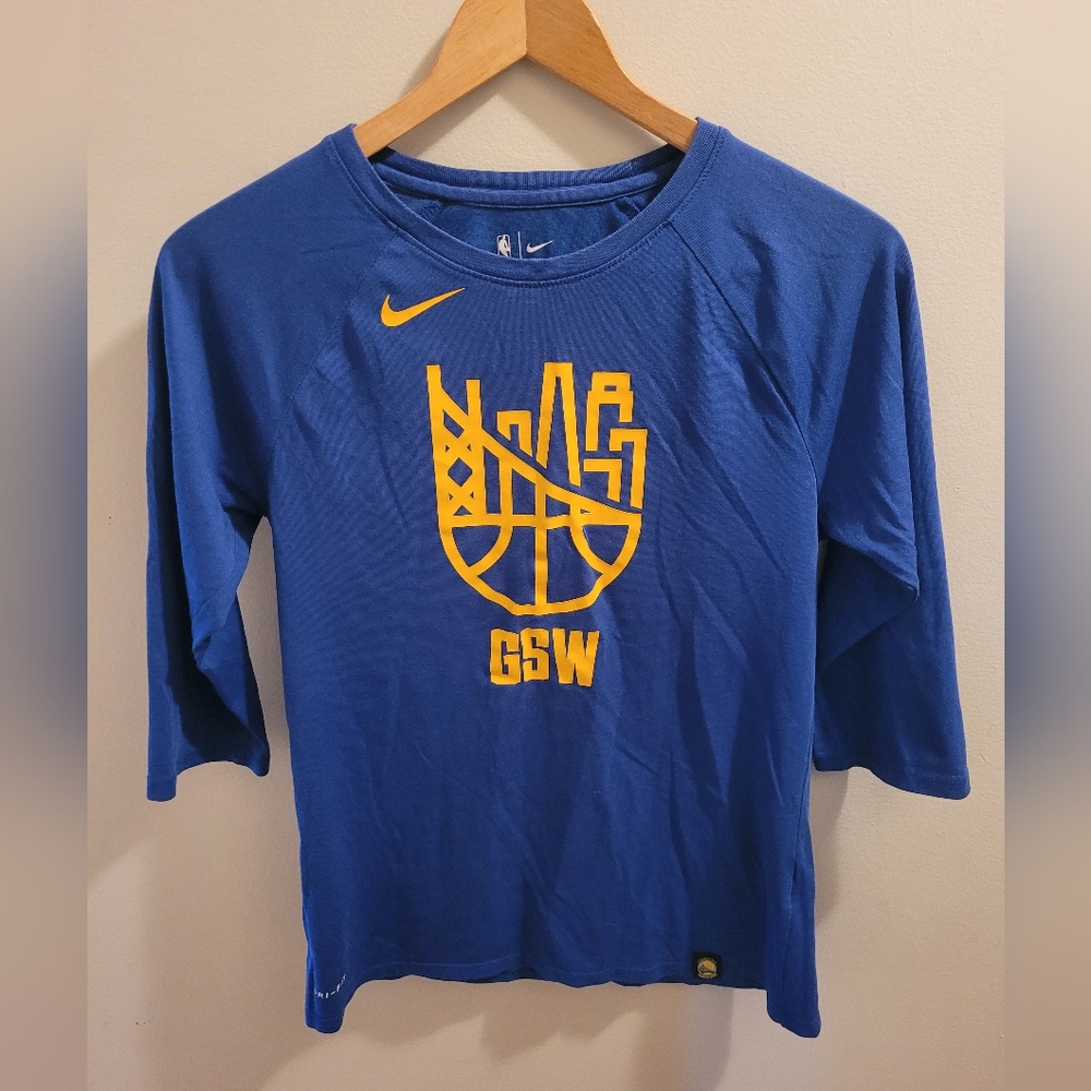 Nike Golden State Warriors womans dri fit tshirt. Size small